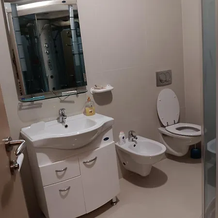 Soncen Apartma Novigrad * Novigrad Istria