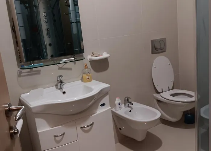 Soncen Apartma Novigrad * Novigrad Istria